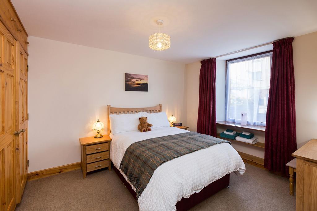 Апартаменты Corbie Self Catering Shetland Леруик Экстерьер фото